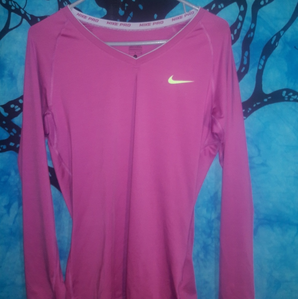 Nike pro long sleeve shirt